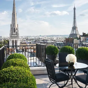 Four Seasons George V ***** Paris
